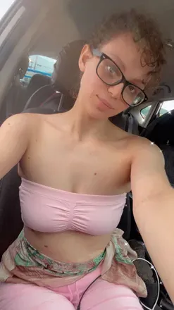 OnlyFans cuenta karmen223 avatar 1