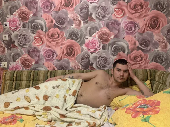 OnlyFans account  cometomenow avatar 1