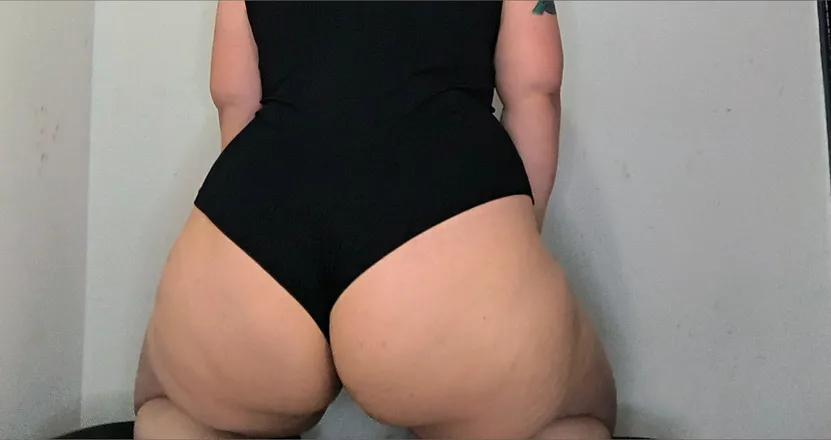 OnlyFans cuenta sexybustynatt header 2