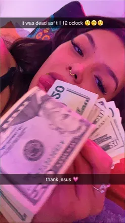 OnlyFans cuenta simone.lush69 header 2