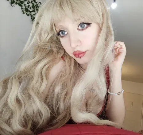 OnlyFans cuenta servegoddessophie avatar 1