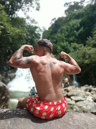 OnlyFans cuenta jara02 header 2