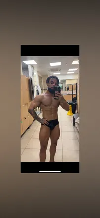 OnlyFans cuenta chiselledcaramel header 2