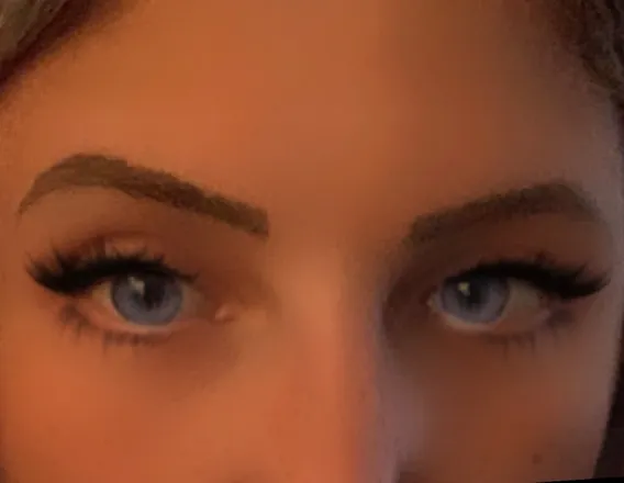 OnlyFans cuenta phoebebancroft header 2