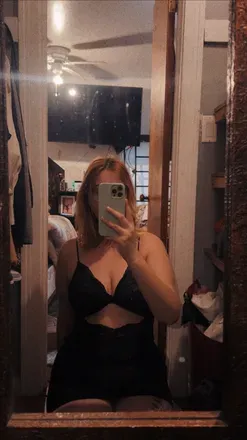 OnlyFans cuenta elliemarieee.02 avatar 1