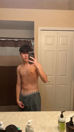 OnlyFans cuenta twinkboyethan1 header 2