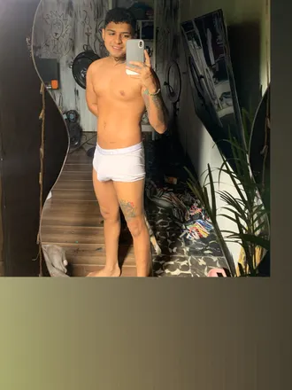 OnlyFans cuenta alejo_mujica header 2