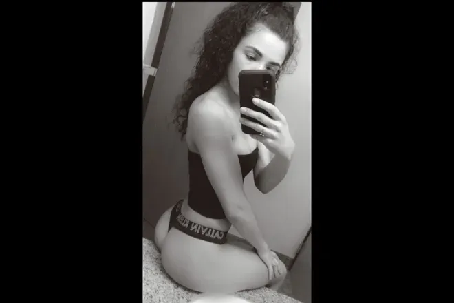 OnlyFans account  foreignnnqueen avatar 1