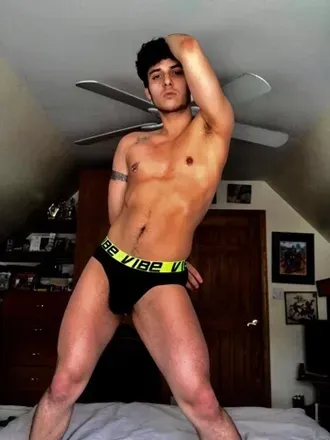 OnlyFans cuenta give_it_a_th0t avatar 1