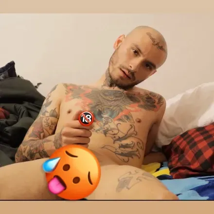 OnlyFans account  angelmiguelxxx header 2