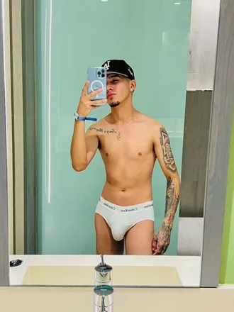 OnlyFans cuenta angelitoflays avatar 1