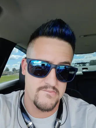 OnlyFans cuenta countryboy9027 header 2