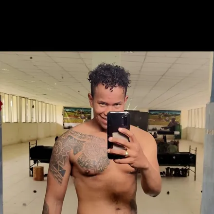 OnlyFans cuenta jhandry_z header 2