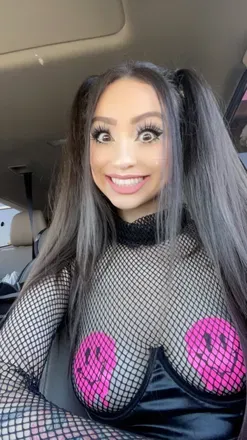 OnlyFans cuenta senpai-notice-me avatar 1