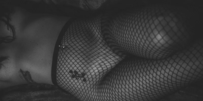 OnlyFans cuenta shadesofines header 2