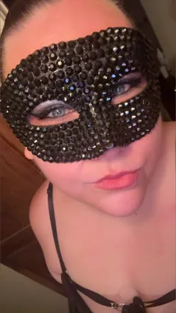 OnlyFans cuenta ladythickthighs1990 header 2