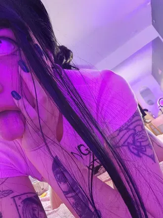OnlyFans cuenta just_hanabi header 2