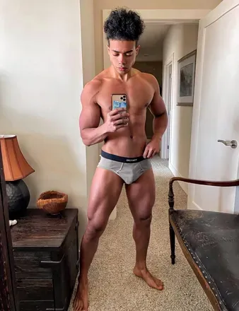 OnlyFans cuenta omargalvan avatar 1