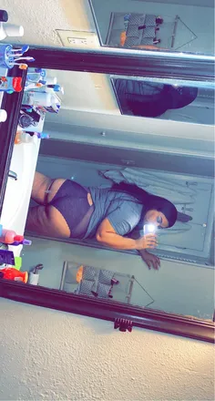 OnlyFans cuenta yaii_x33 header 2