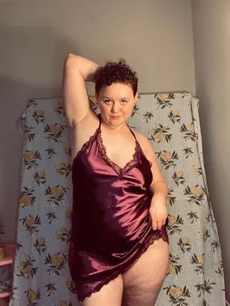 OnlyFans cuenta hunnybeesarecool avatar 1