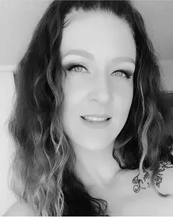 OnlyFans cuenta honeytoosweet101 avatar 1