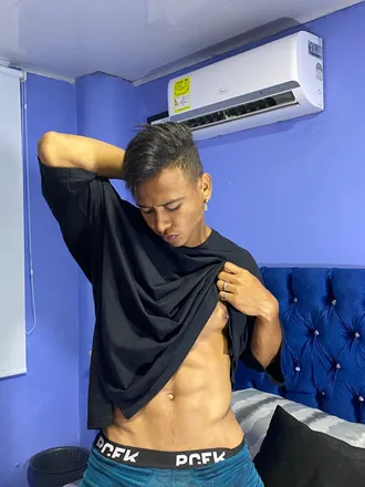 OnlyFans cuenta u275696467 header 2