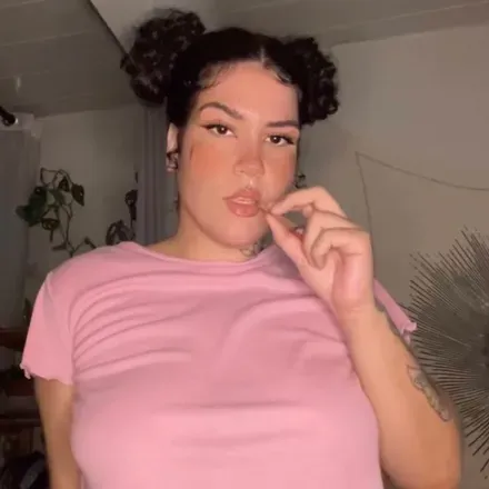 OnlyFans cuenta akamac0nheirah avatar 1