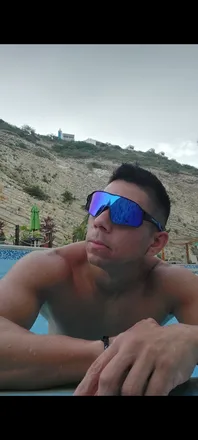 OnlyFans cuenta michael3081 header 2