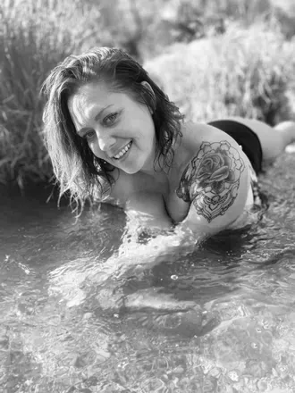 OnlyFans cuenta blueeyes4love header 2
