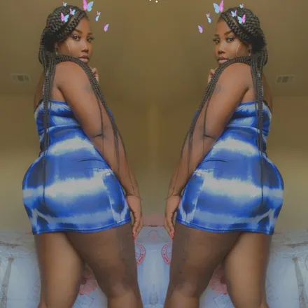 OnlyFans account  naybae32 header 2