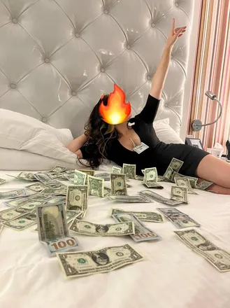 OnlyFans cuenta jemjuliet header 2