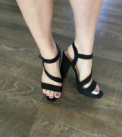 OnlyFans cuenta blondiesexyfeet header 2