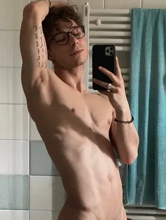 OnlyFans cuenta petitwink avatar 1