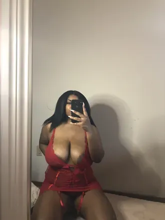 OnlyFans cuenta toplessbarbie avatar 1