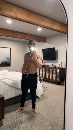 OnlyFans cuenta mitchyboy96 avatar 1
