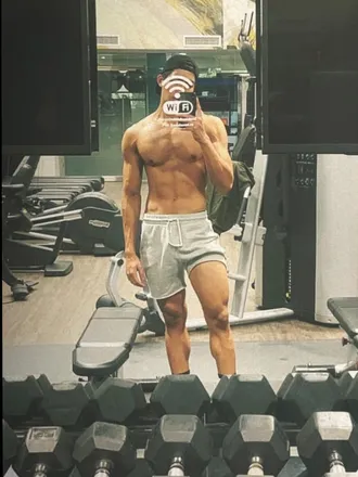 OnlyFans cuenta andrewvn header 2