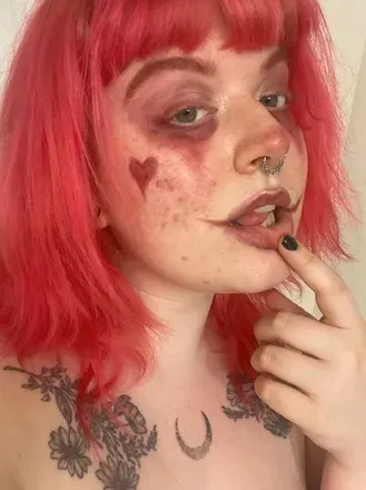 OnlyFans cuenta petalmoon avatar 1