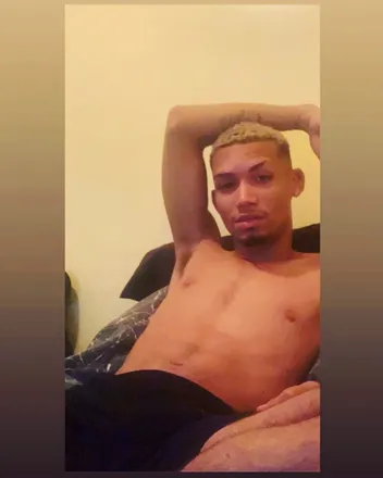 OnlyFans cuenta aleray0296 header 2