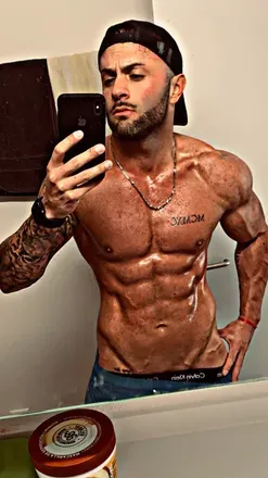 OnlyFans cuenta gian077 avatar 1
