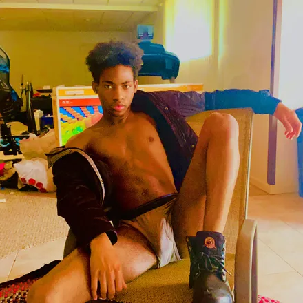 OnlyFans cuenta p00hbear_1998 header 2