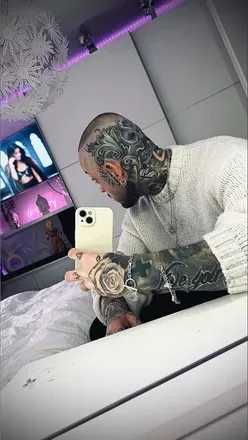 OnlyFans cuenta atte_chris avatar 1