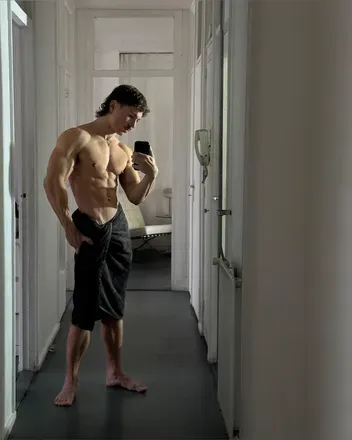 OnlyFans cuenta abcd12341966 header 2
