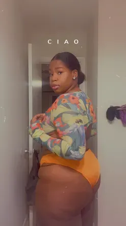 OnlyFans cuenta garnetthegodess header 2