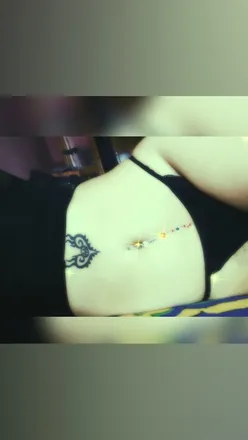 OnlyFans cuenta theatomickittenof header 2