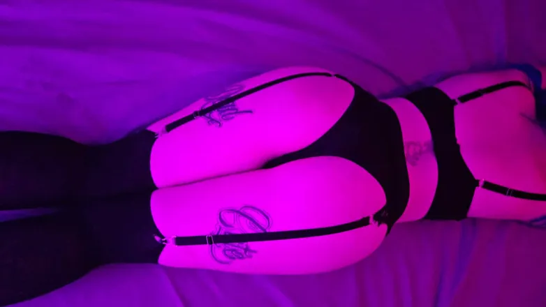 OnlyFans cuenta bunnibrat header 2