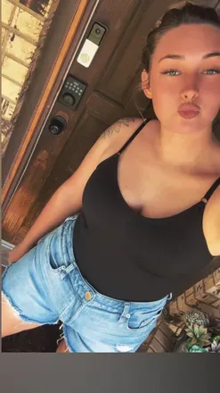 OnlyFans account  tannahbananas header 2