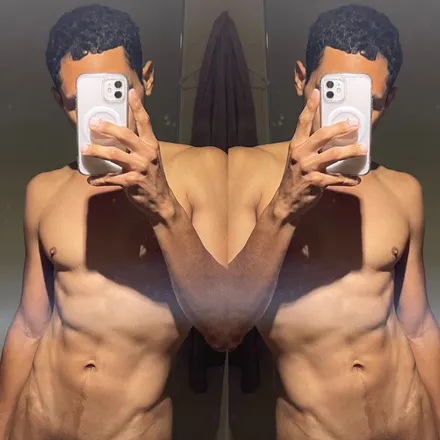 OnlyFans cuenta rated.89 header 2