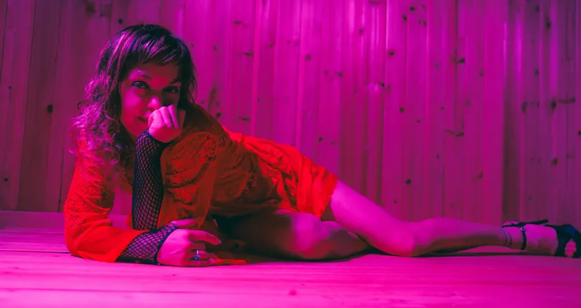 OnlyFans cuenta mena_lora header 2