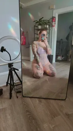 OnlyFans cuenta nikotinarose avatar 1