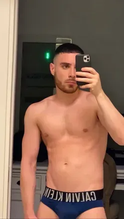 OnlyFans cuenta bellivan avatar 1